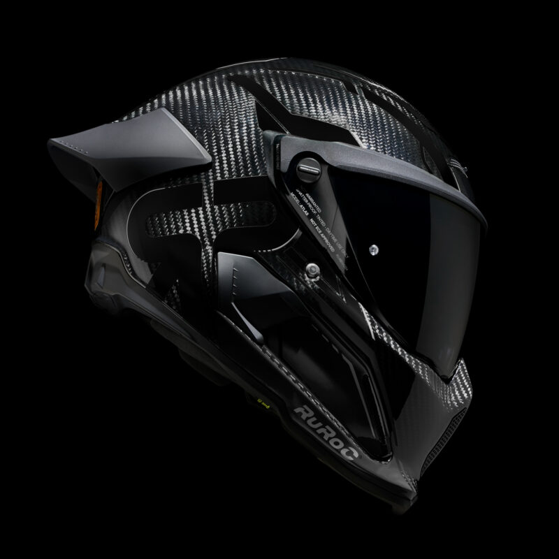 AT4.0 TRACK CORE CARBON